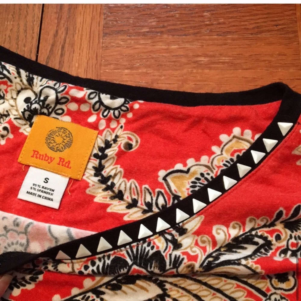 Ruby Rd. Top - Picture 2 of 3